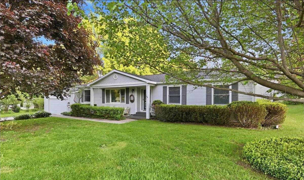 Reverse mortgage in Traverse City, MI: a typical single-level home, about 1600 sq ft, built around 1964
